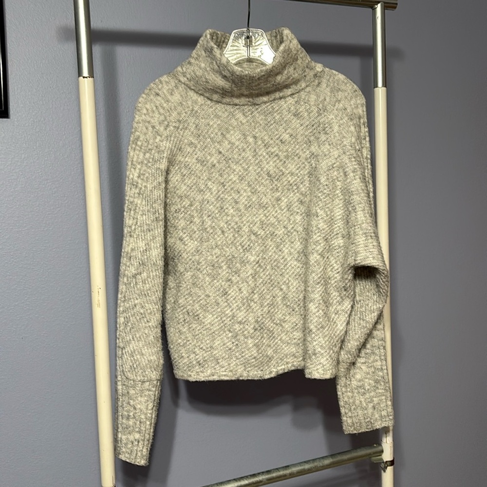 Max Studio Gray Cowl Neck Sweater, Size X-Small